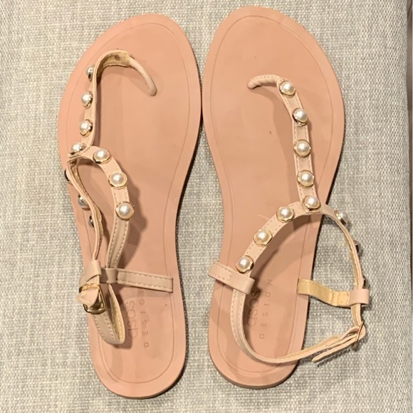 5/$25 Item ASOS Faux Pearl Sandals - Picture 2 of 5
